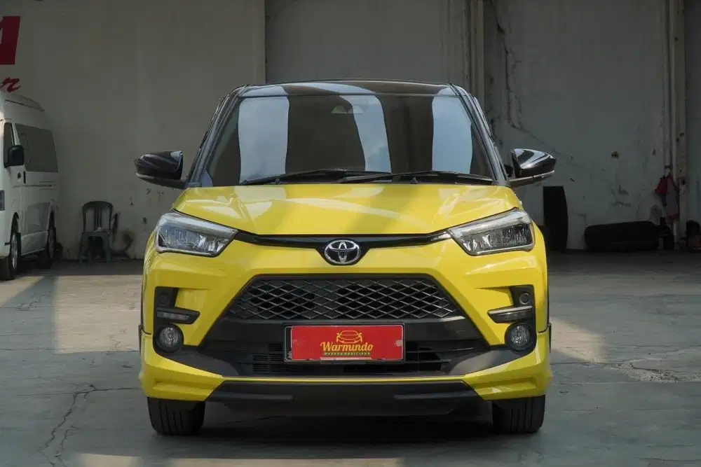 Toyota Raize 1.0 GR Sport TSS Two tone Matic 2021 kuning hitam CVT AT