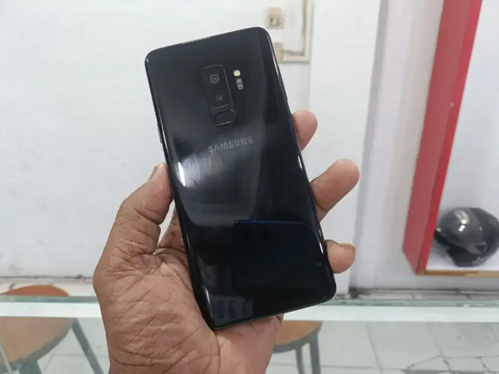 Samsung s9+ 6/256 singgle sim