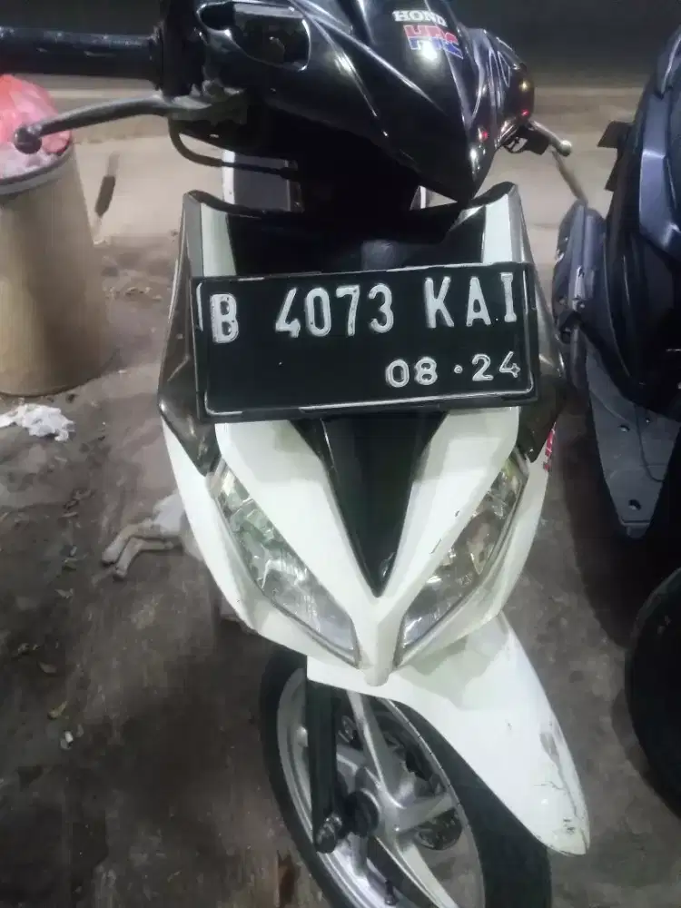 Di jual Honda Vario 110cc tahun 2010