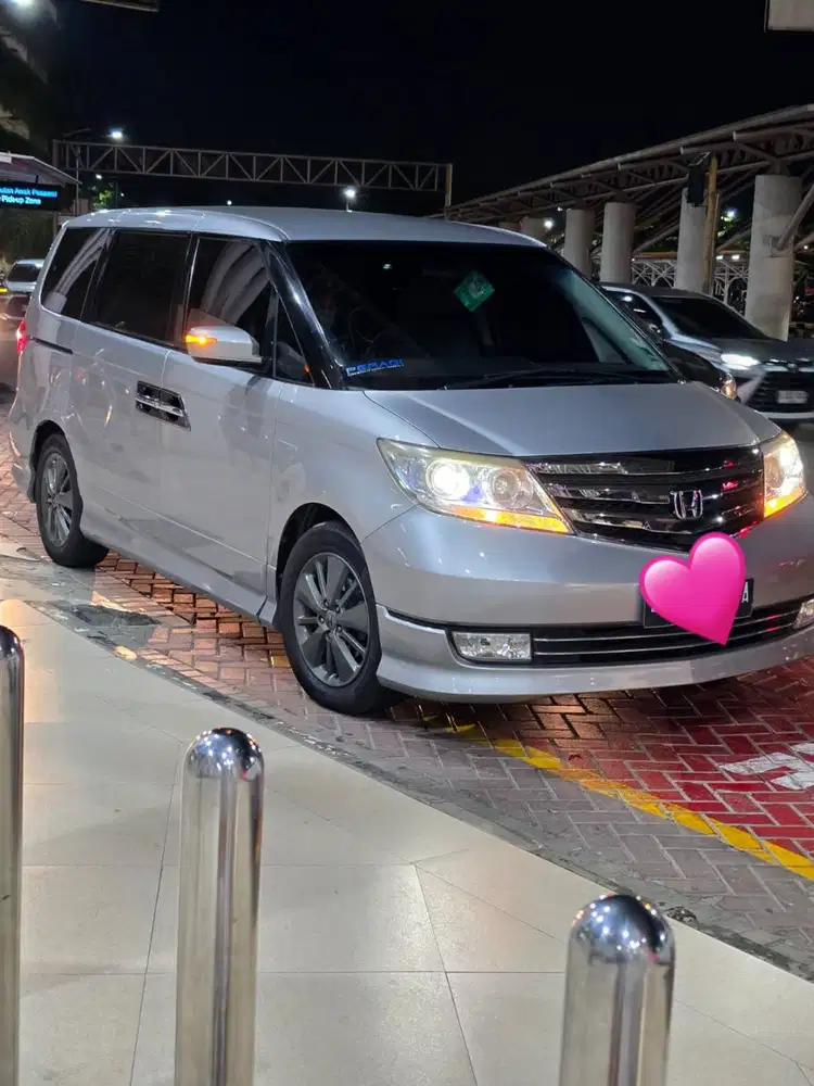 Honda elysion prestige