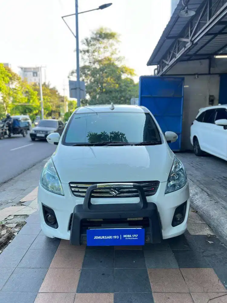SUZUKI 2014 ERTIGA GL 1.4 A/T PUTIH MURAH MOBIL1717 193-195 JEMURSARI