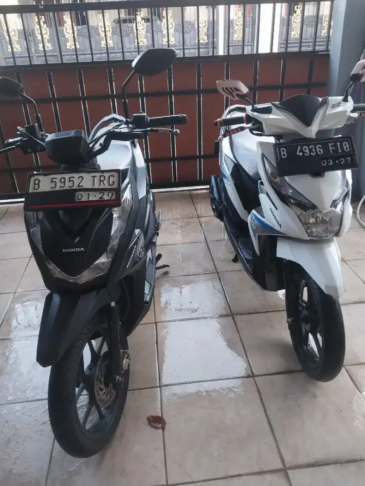 Dijual sekaligus Honda Street 2023 dan Honda Beat 2017