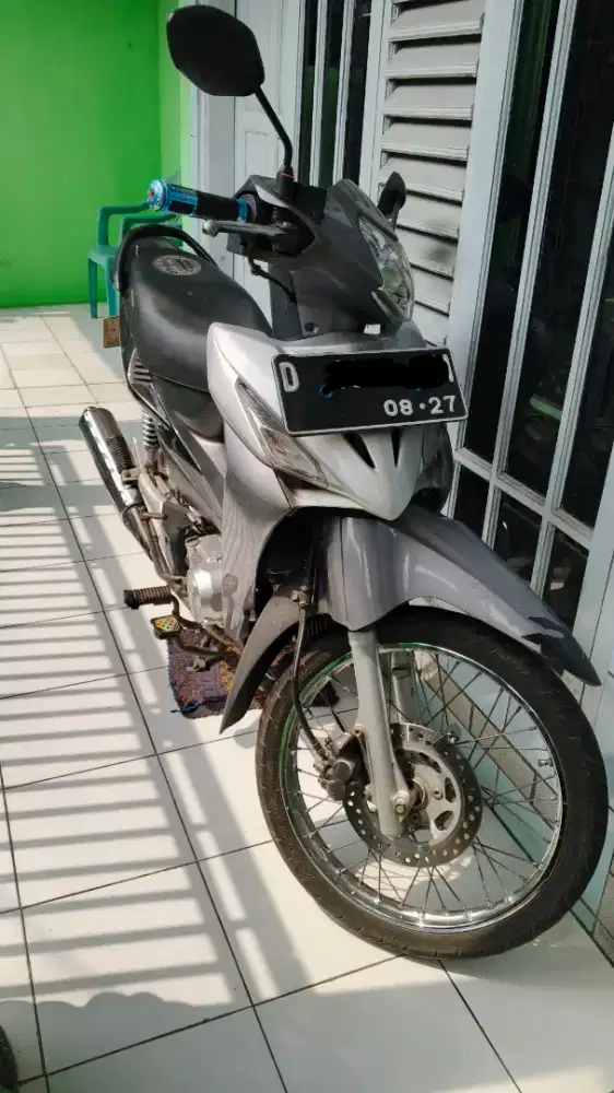 Honda Revo Lama / Lancip