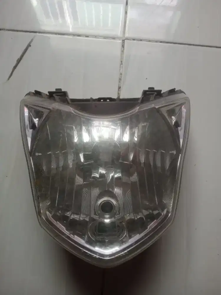 lampu depan Verza orisinil
