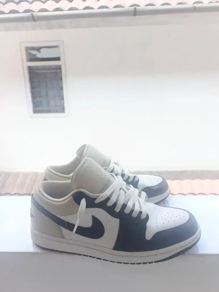 Nike air jordan 1 low Black Toe Rattan