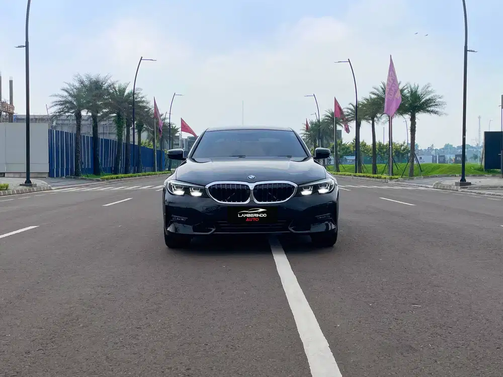 BMW G20 320i DYNAMIC 2.0 TURBO 2021 LOW ODO !!