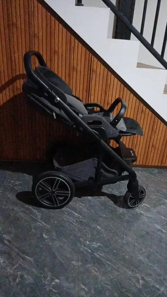 Stroller Nuna free Carseat