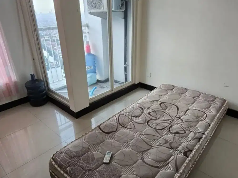 DISEWAKAN APARTEMEN AMOR PAKUWON CITY MALL LANTAI 35