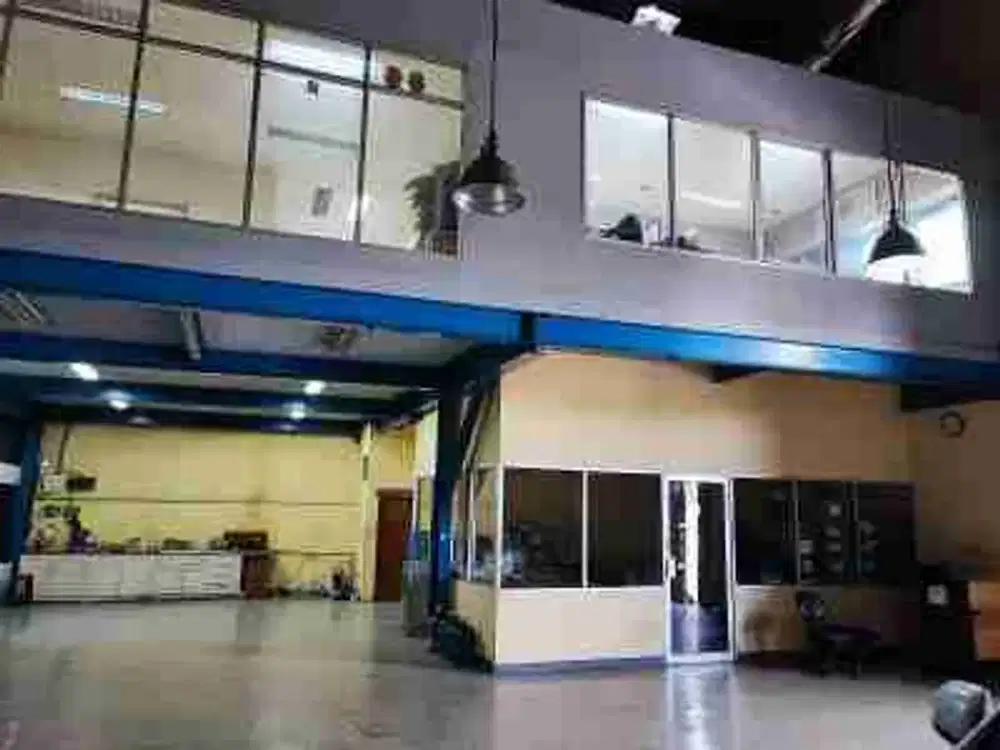 Gudang+kantor murah, bagus, sdh renovasi, siap huni di Yos Sudarso