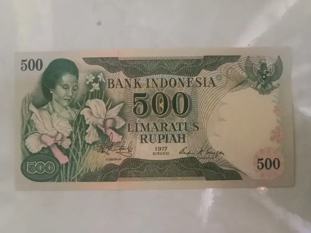 Pecahan uang kertas jadul