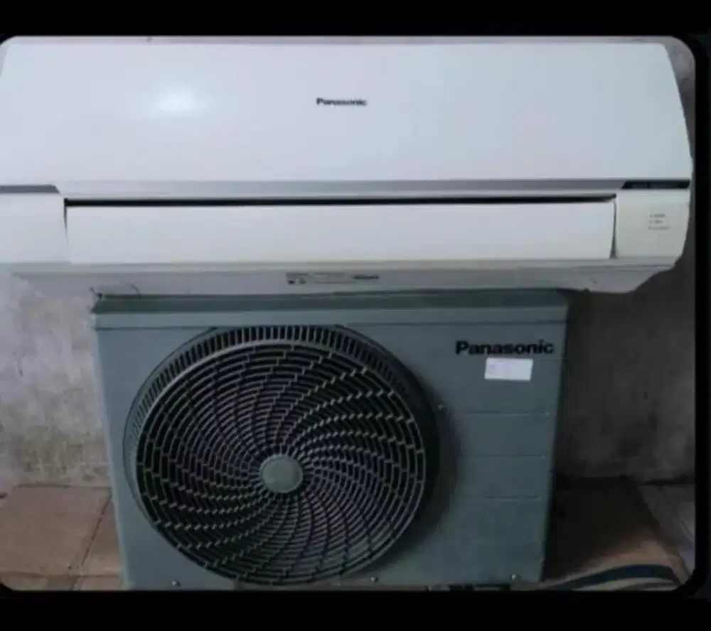 Jual ac Panasonic 1 pk 32 lowwat 700 wat kondisi 95% ori semua