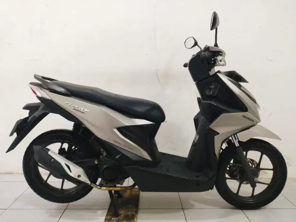 Honda beat deluxe th 2020 cakep siap pakai
