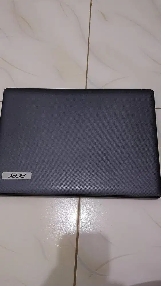 JUAL LAPTOP BEKAS