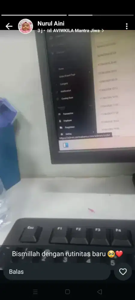 Jaga wedang jahe dan pengasuh anak