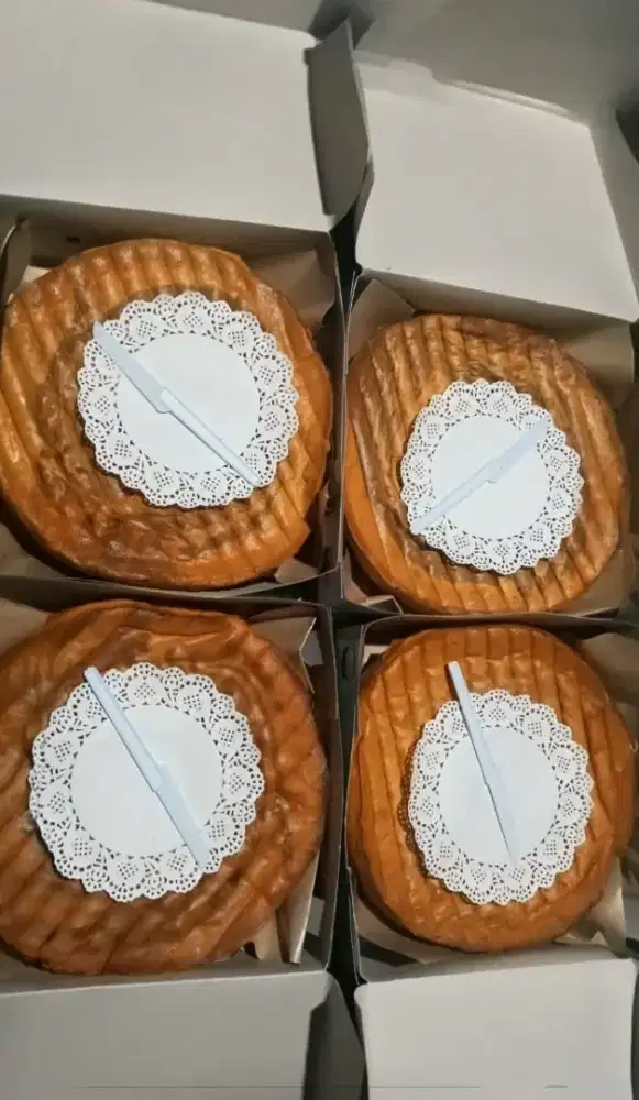 Bolu susu / Bolu coklat