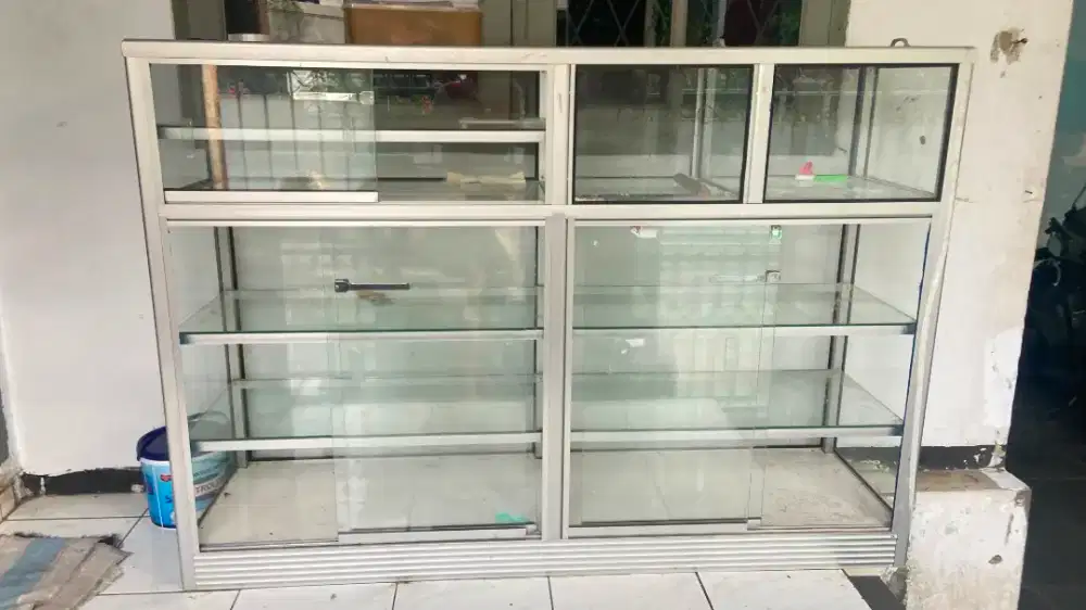 JUAL CEPATT ETALASE WARUNG 1,5M KONDISI MASIH MULUS