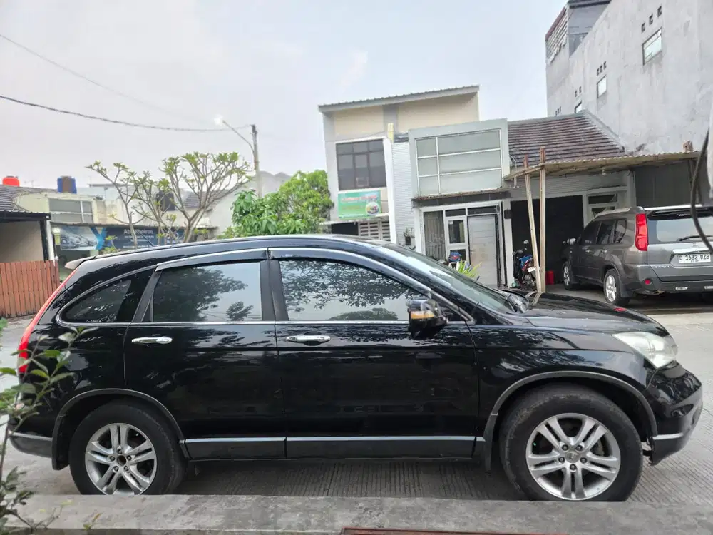 Honda CR-V 2011 Bensin