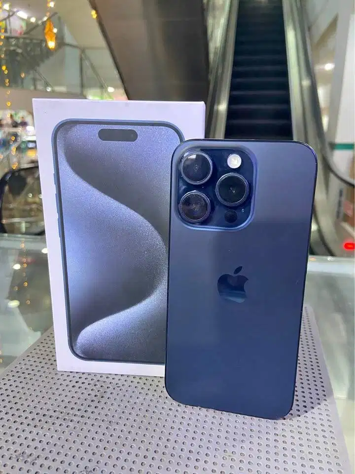 Second IPHONE 15 PRO 128gb BLUE TITANIUM IBOX Welljoss