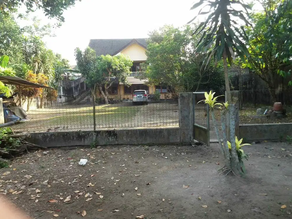 Dijual Cepat rumah pinggir jalan