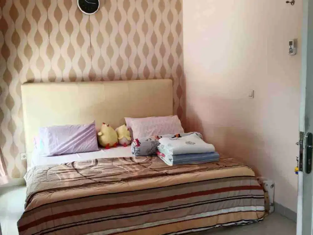 dijual rumah murah 2 lantai posisi hook siap huni bebas banjir di golflake residence