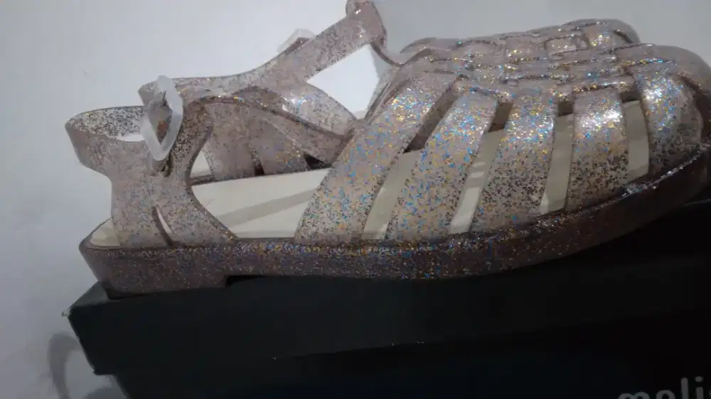 Sepatu sandal Jelly Wanita Melissa