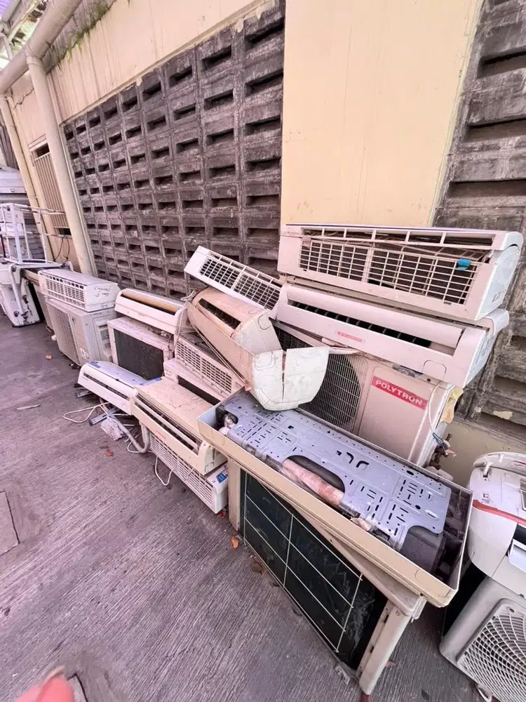 Menerima elektronik bekas kantor pabrik