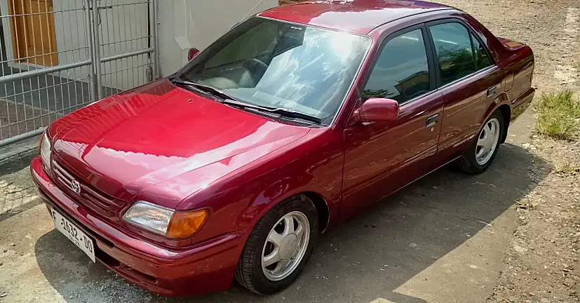 Toyota Soluna 2000 Bensin
