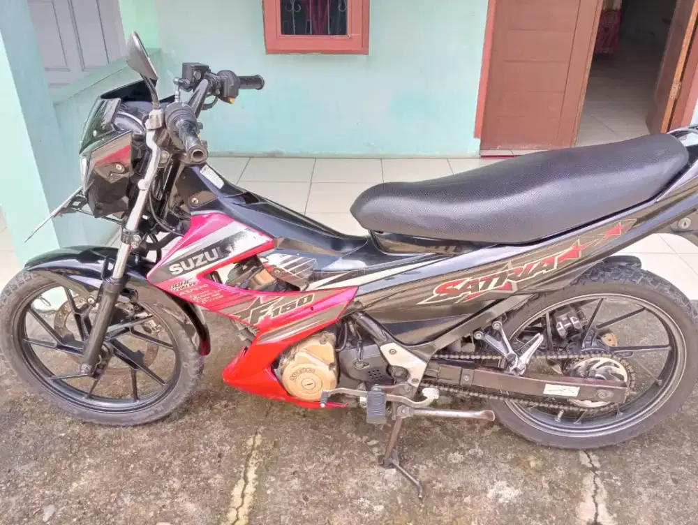 Dijual Satria 150 Thun 2014. 8.000.000 nego halus