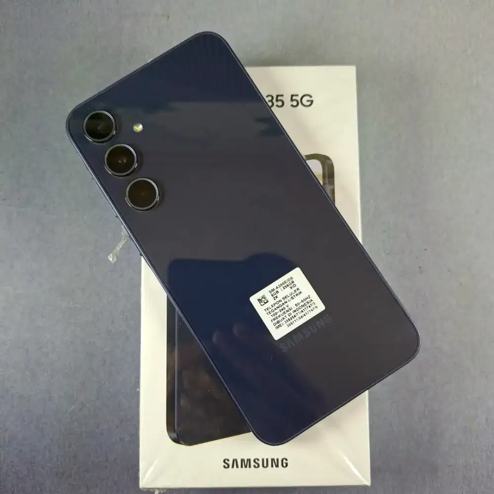 Samsung galaxy A35 5G ram 8/256GB normal mulus seperti baru