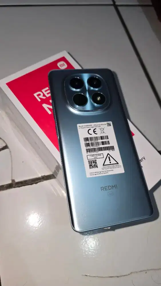 Redmi note 15 5G 8+8/256