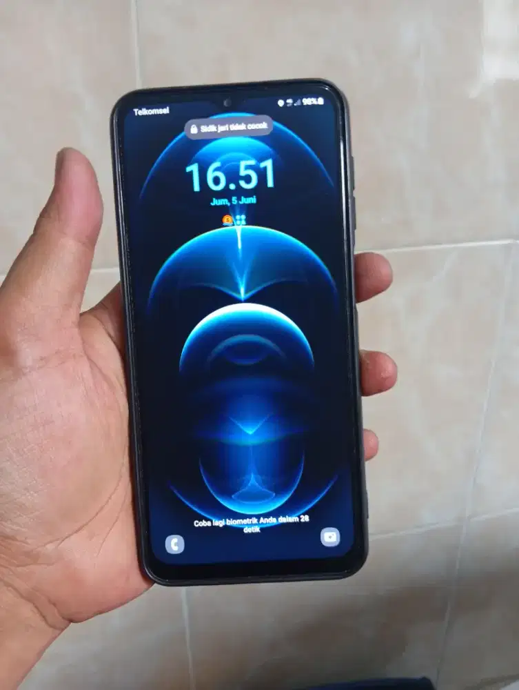 SAMSUNG A25 5G RAM 8+5/128