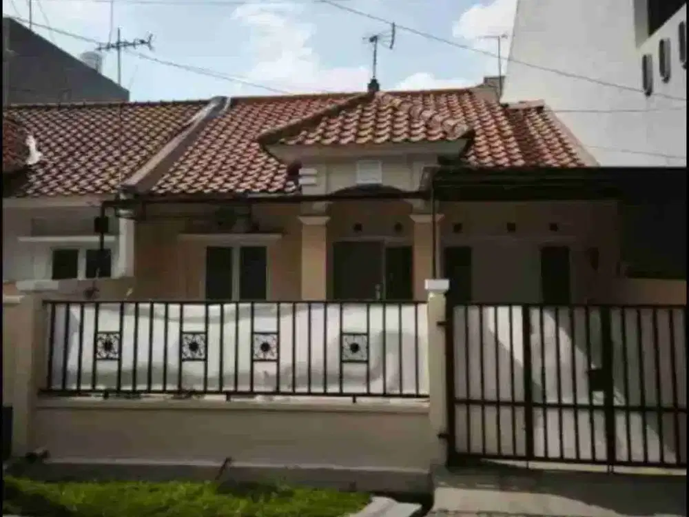 Rumah jual murah aja siap huni di komplek hARAPAN INDAH regensy