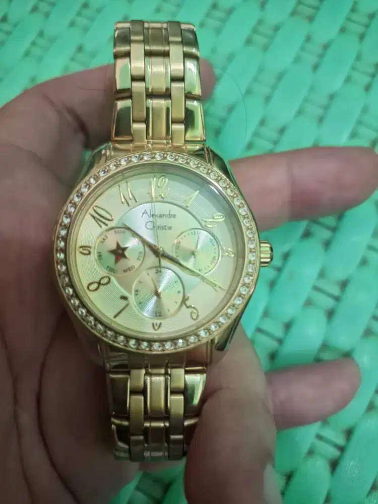 Jam ac u222bf  warna gold ciamik