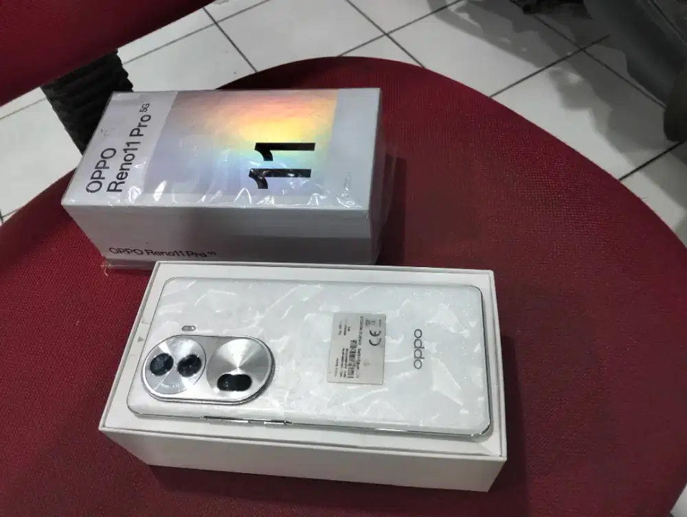 Oppo Reno 11 pro 5g 12/512 fullset