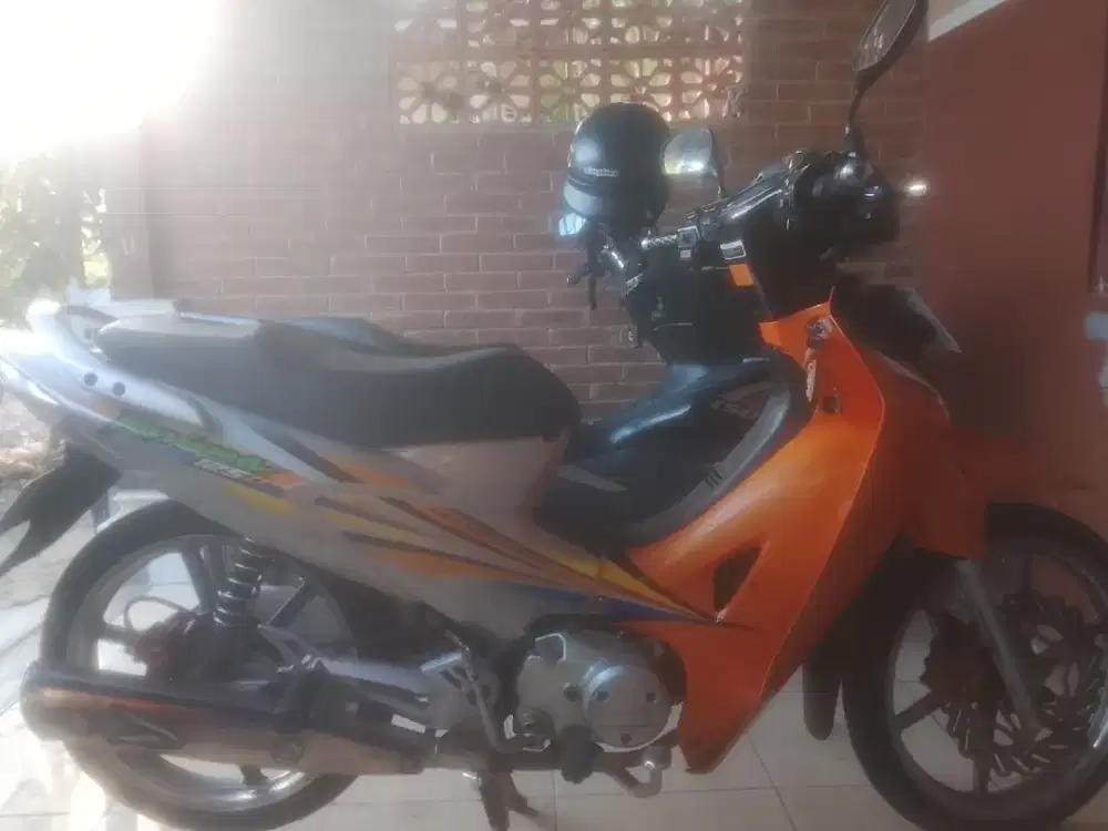Honda karisma D 2003