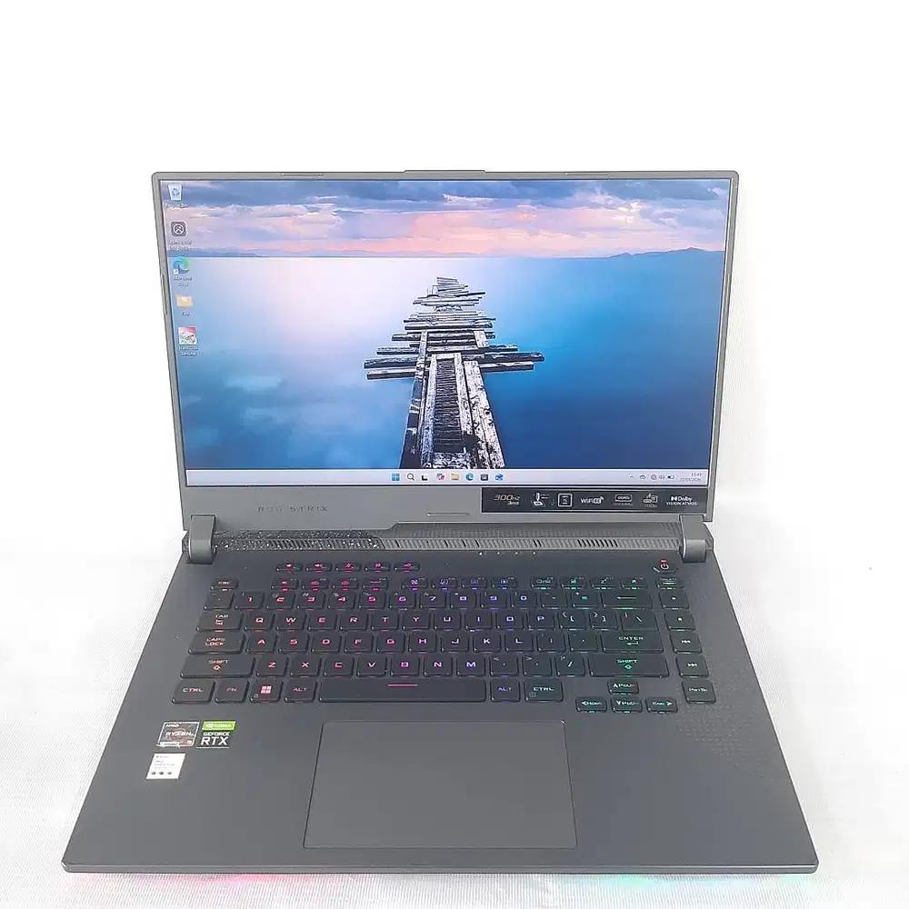 ASUS ROG STRIX G513RM  AMD RYZEN 9 6900HX RAM 16GB SSD1TB VGA RTX 3060