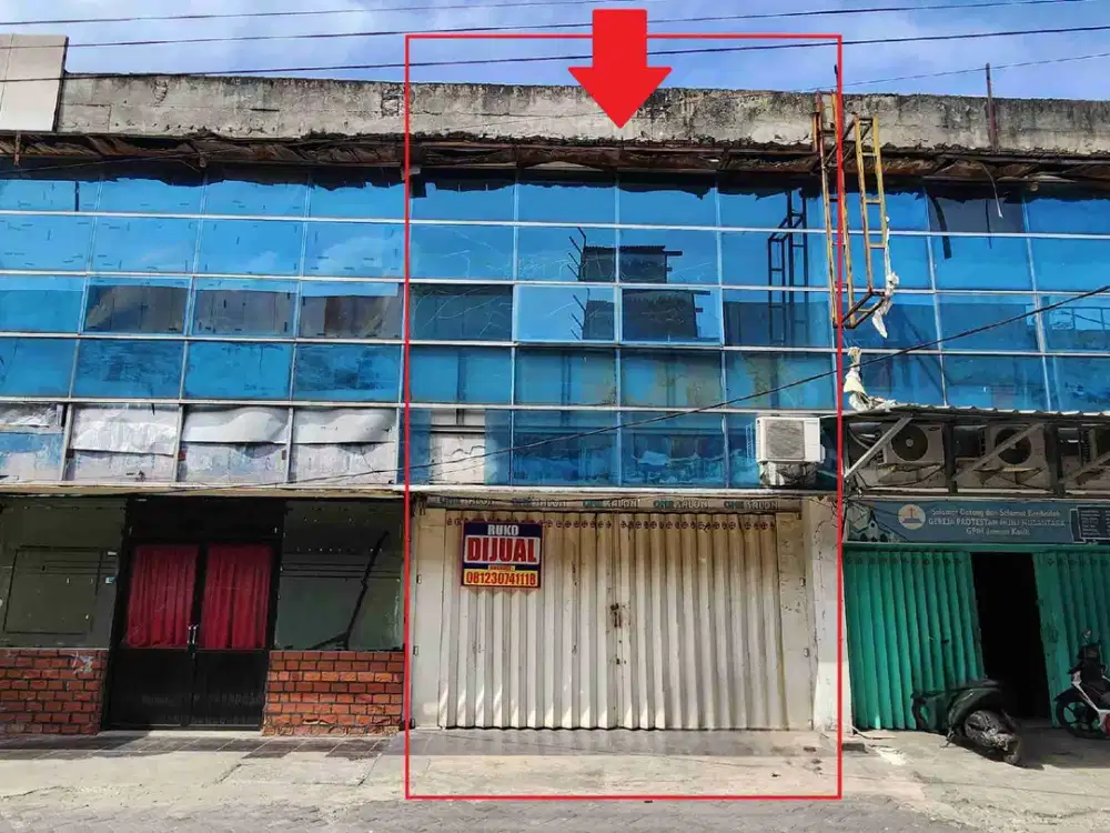 Dijual via Lelang ruko manukan kulon Cocok buat usaha Dan inves