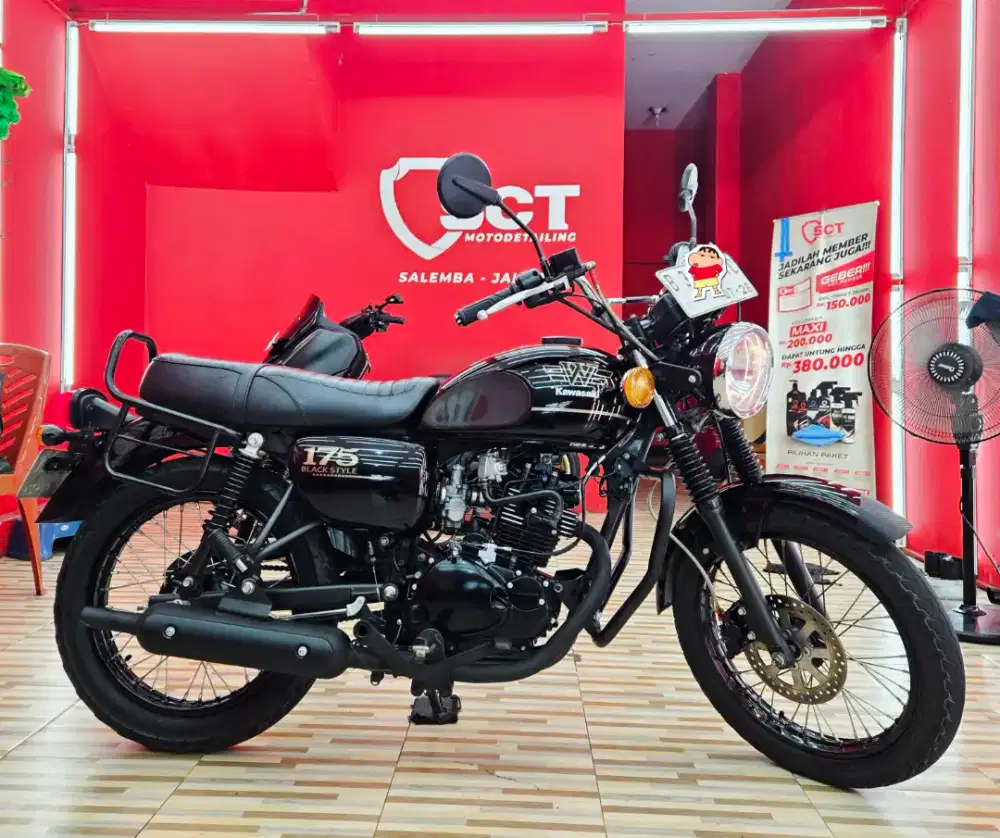 JualCpt90%LikeNew KM10Rb PjkJul27 KAWASAKI W175 2023 SE BLACK STYLE