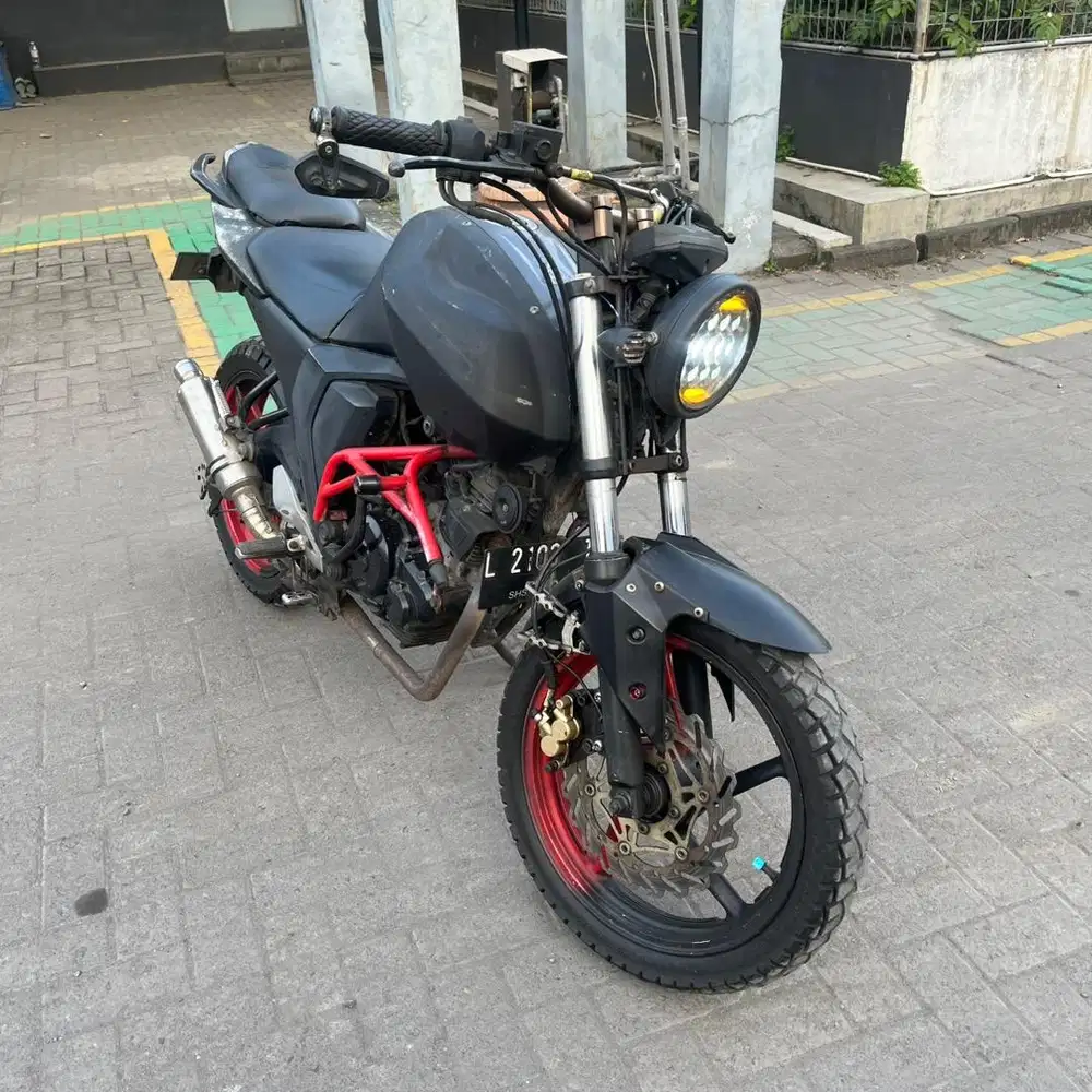 YAMAHA BYSON FI 2016