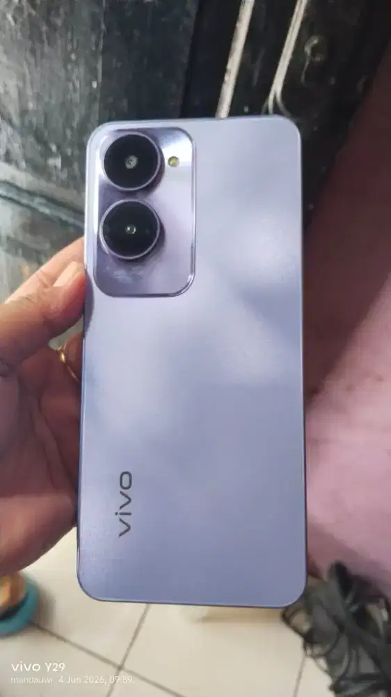 Vivo y18 ram 8/256 pullset mulus no minus