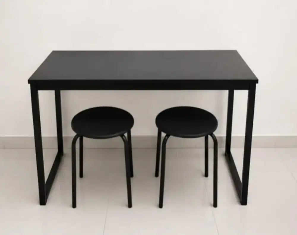 Meja kursi IKEA