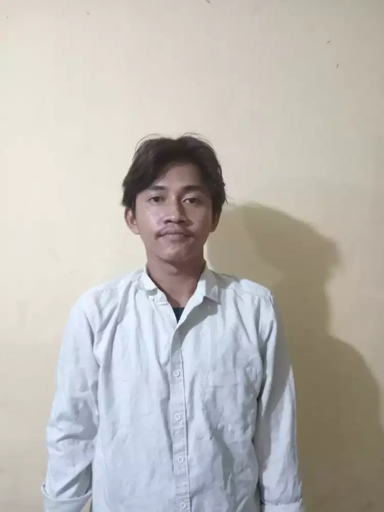 Sedang mencari loker