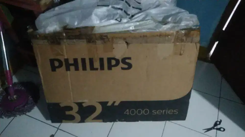Di jual tv.. thosiba 32inc...