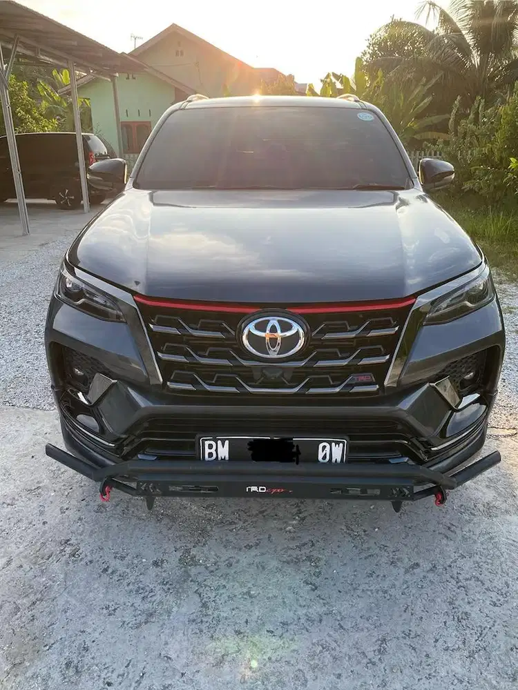Dijual Toyota Fortuner TRD Sportivo A/T