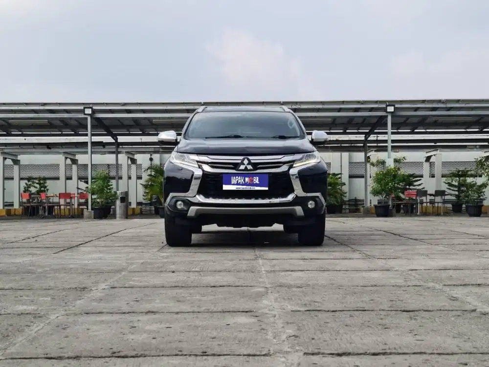 Mitsubishi Pajero Sport 2.4 Dakar 2018 Km 49rb Mulus Terawat