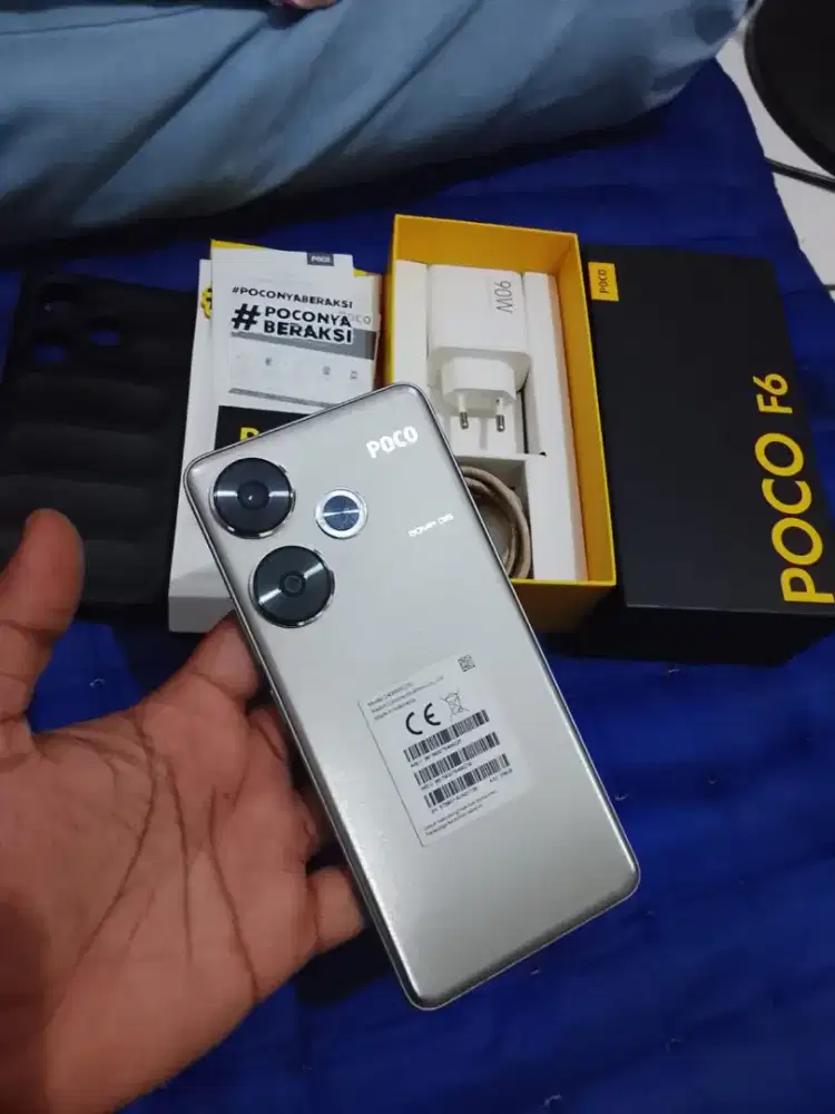 poco f6 ram 8+8/256