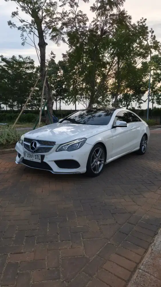 Mercedes Benz E200 Coupe AMG 2015 NIK 2014 E250 W212