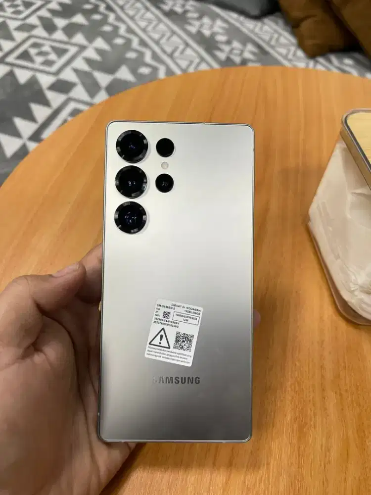 Samsung S25 Ultra
