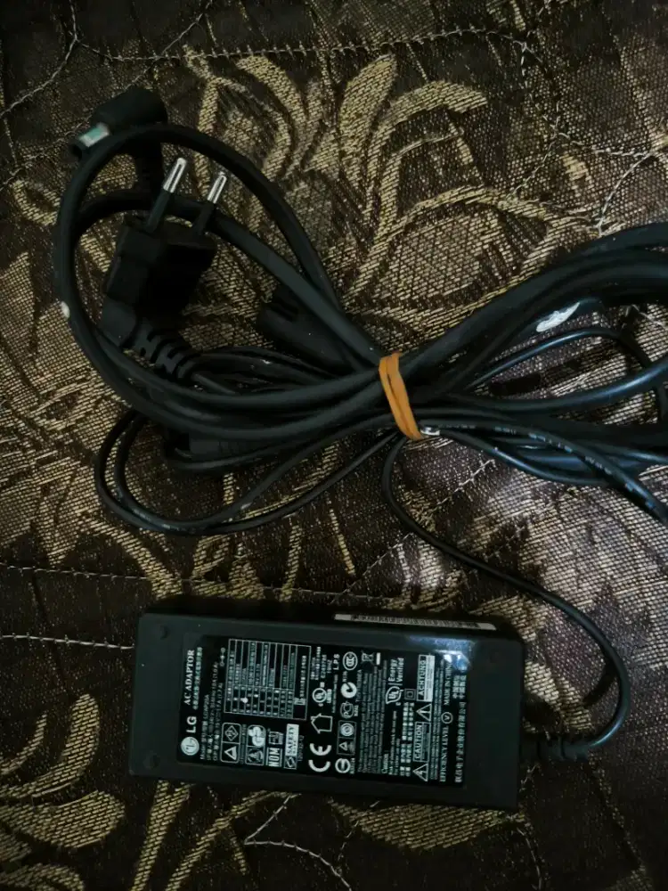 Adaptor Monitor LG