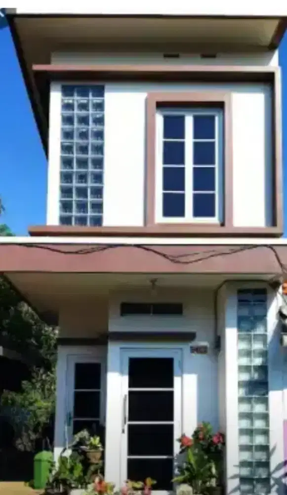 Dikontrakkan 1 rmh tingkat minimalis